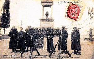 CONSTANTINE - TOMBEAU DES BRAVES - DRAPEAU 3E ZOUAVES